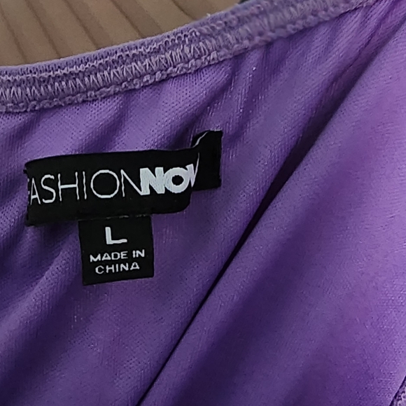 FashionNova Women's Tight Fitting Ruffled Maxi.SizeL Purple in Color Gentle Used - Picture 4 of 6
